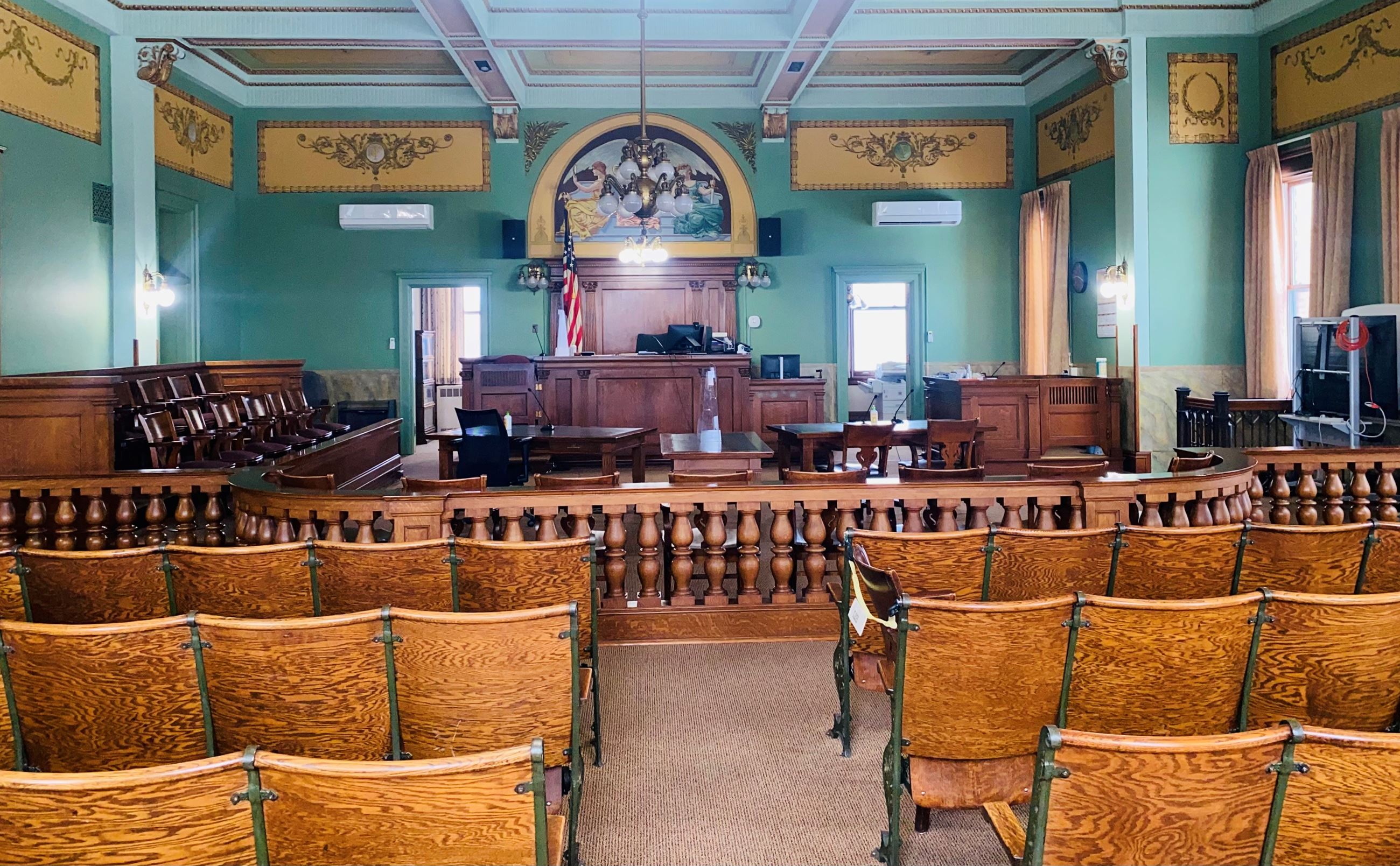 Courtroom (JPG)